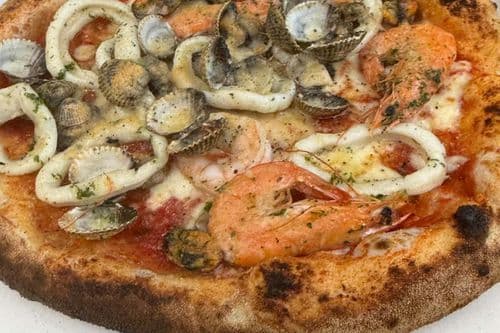 Pizza Pescatore